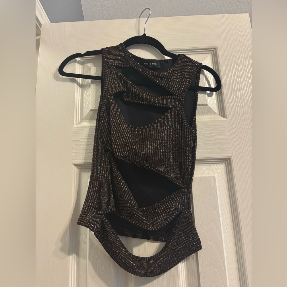 Black and Gold Sleeveless Top